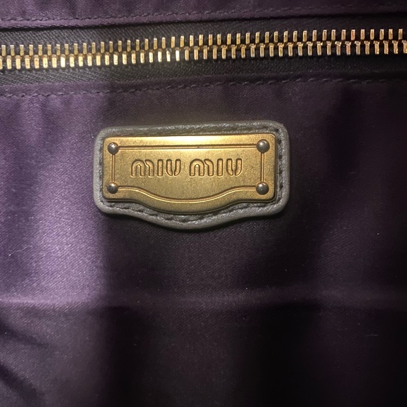 MIU MIU MATALESSE NAPA LEATHER CROSS BODY/SHOULDER BAG - Picture 13 of 13
